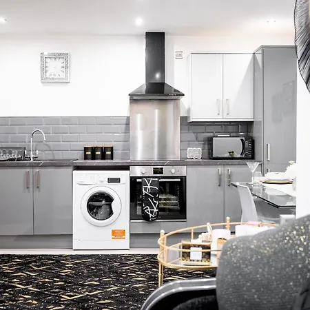 Regina Bradford (West Yorkshire)